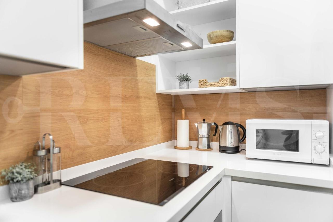 Dreamy Mediterranean Apartment With Parking - Center By Rems Malaga Luaran gambar
