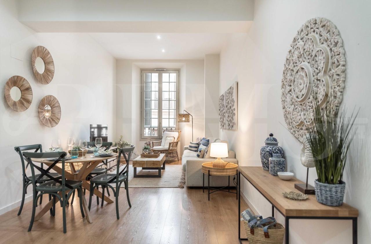 Dreamy Mediterranean Apartment With Parking - Center By Rems Malaga Luaran gambar